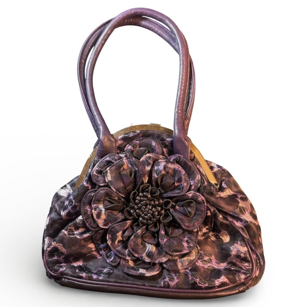 Iridescent PURPLE Kiss Clip HANDBAG w 3D Floral Accent